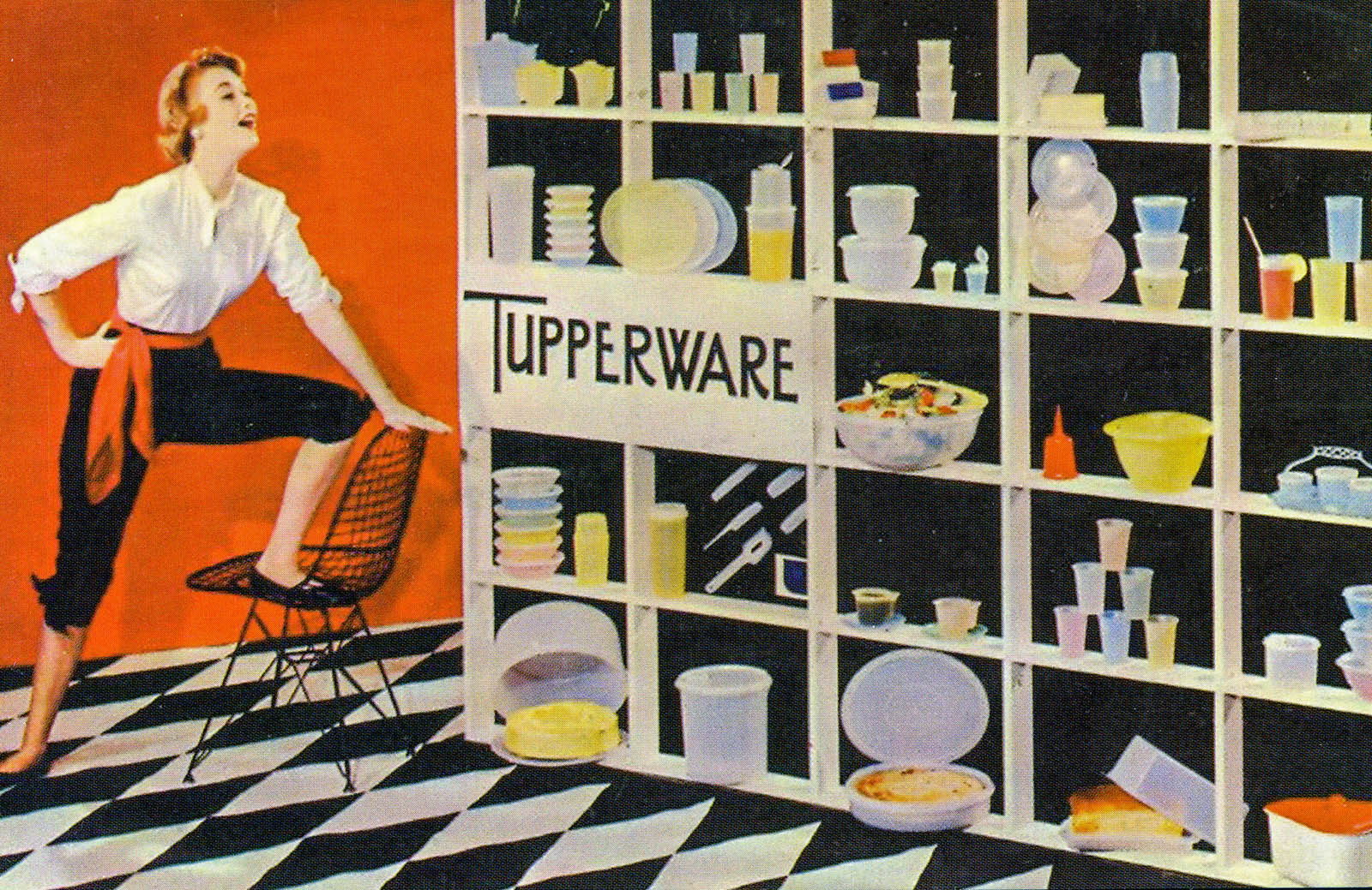 Tupperware bancarotta fallimento contenitori